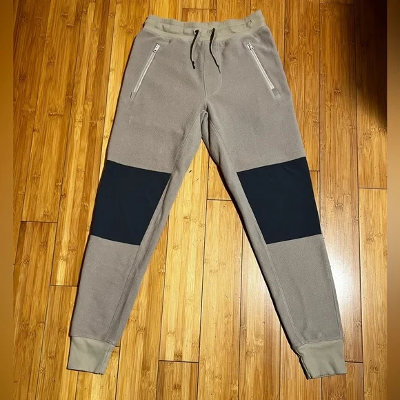 ALO Yoga Polar Fleece Jogger in Gravel Anthracite Size S - Picture 4 of 16